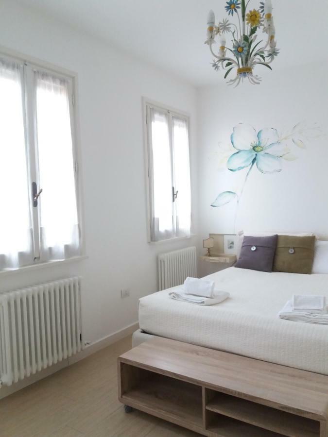לינה וארוחת בוקר טרוויסו A Casa Di Dora מראה חיצוני תמונה